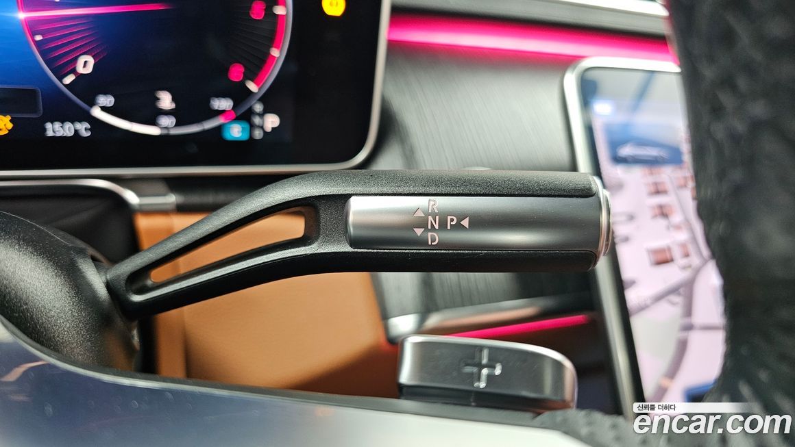 Mercedes-Benz S-Class 2021