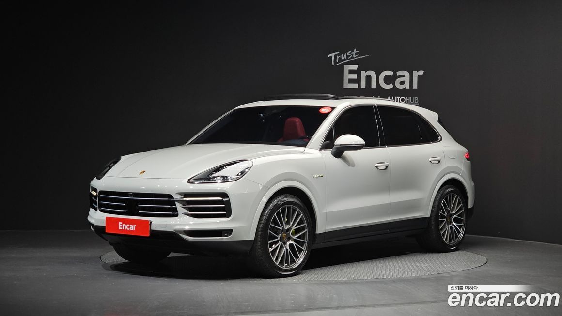 Porsche Cayenne 2021