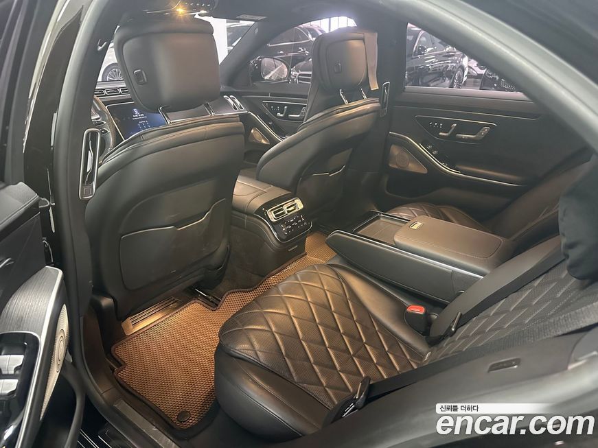 Mercedes-Benz S-Class 2021