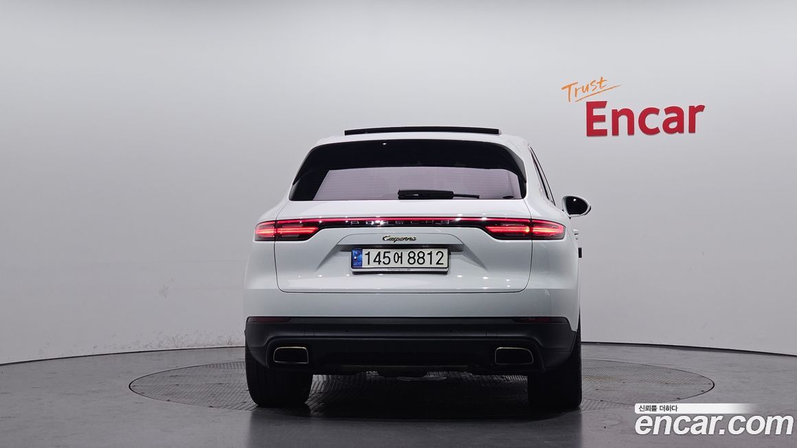 Porsche Cayenne 2021