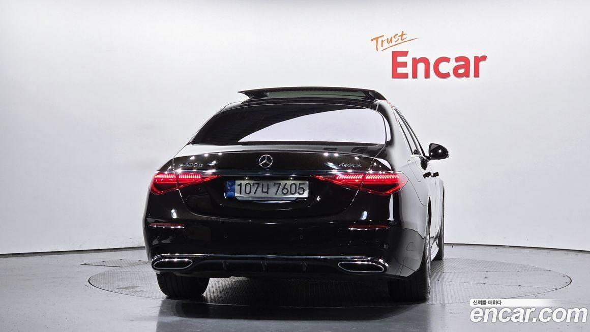 Mercedes-Benz S-Class 2021