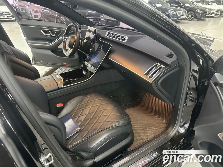 Mercedes-Benz S-Class 2021