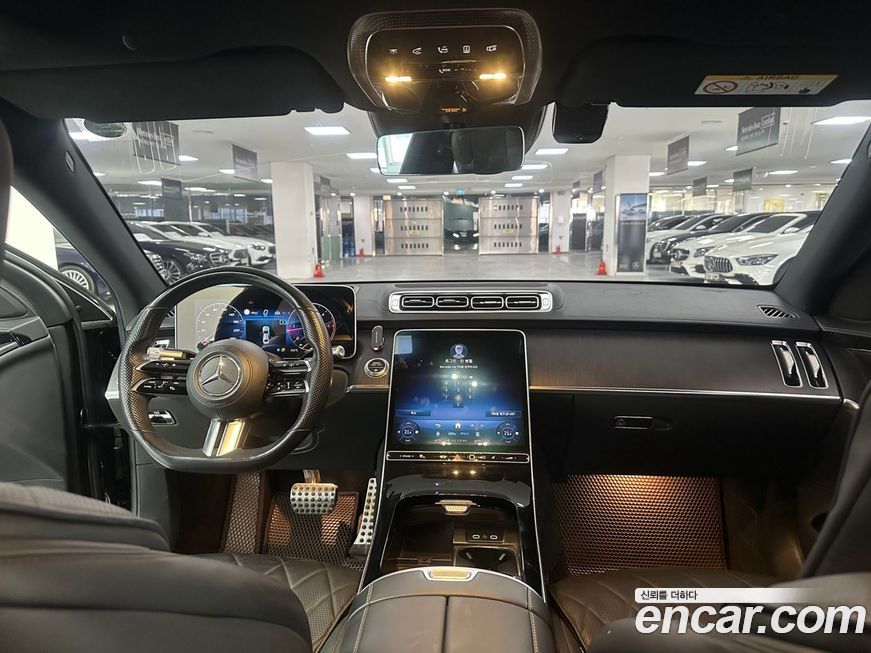 Mercedes-Benz S-Class 2021