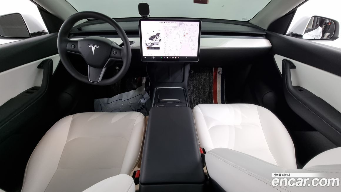 Tesla Model Y 2022