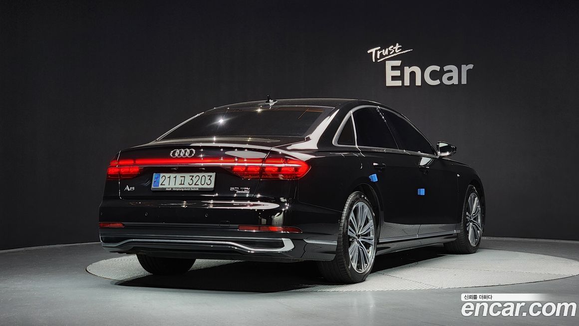 Audi A8 2023