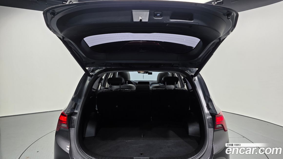 Hyundai Santafe 2022