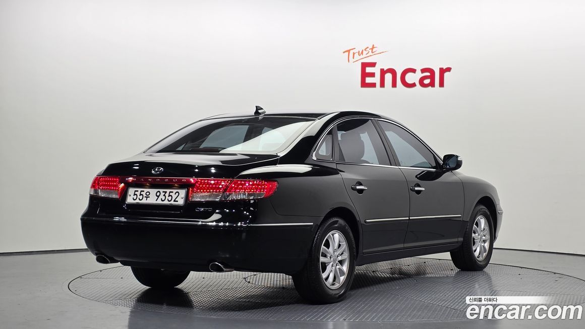 Hyundai Grandeur 2010