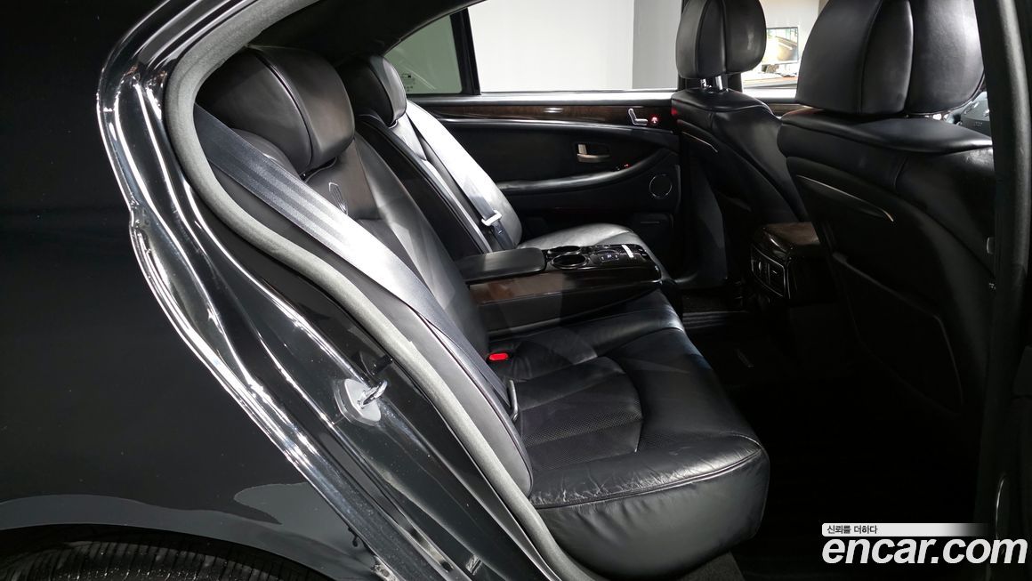 KG_Mobility_Ssangyong Chairman 2012