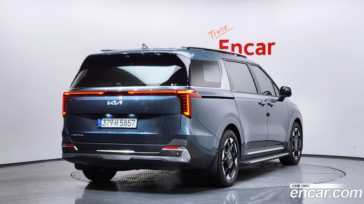 Kia Canival 2024