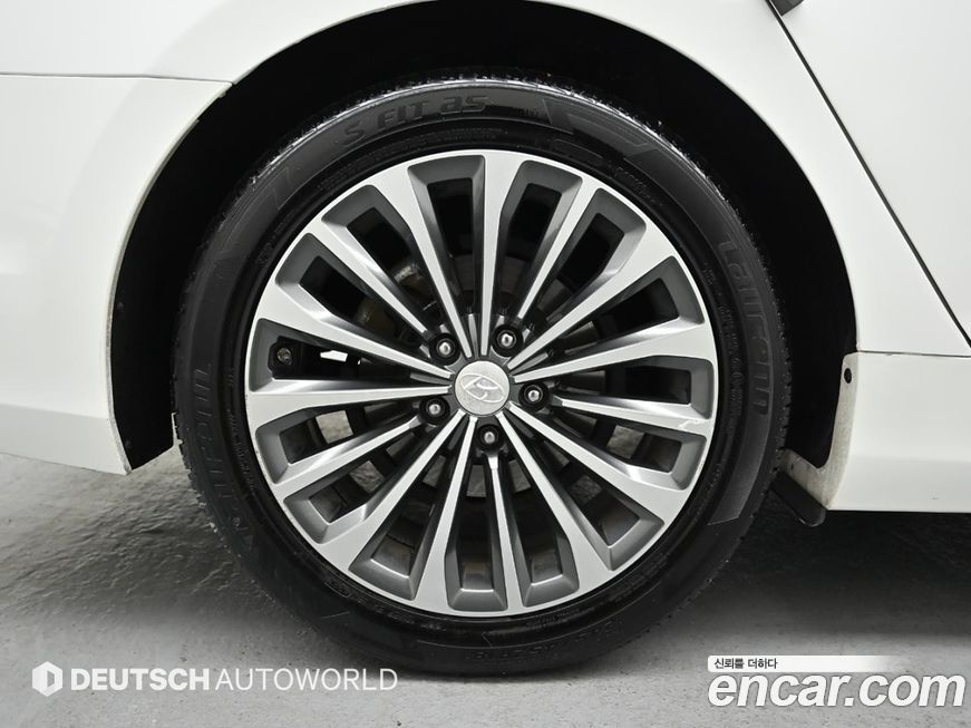 Hyundai Grandeur 2014