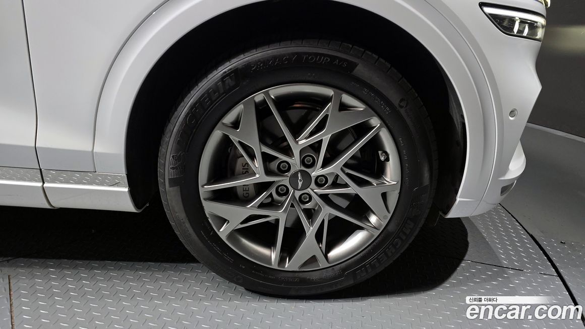 Genesis GV70 2024