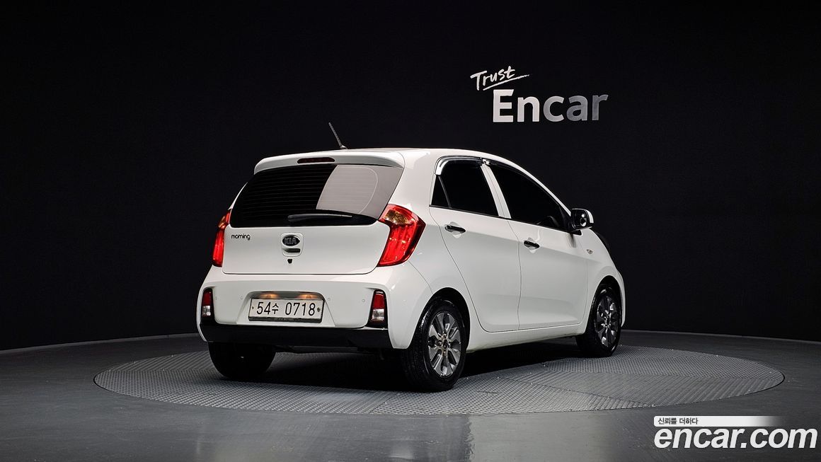 Kia morning 2016
