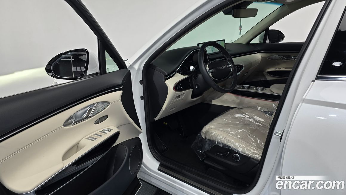 Genesis GV70 2024