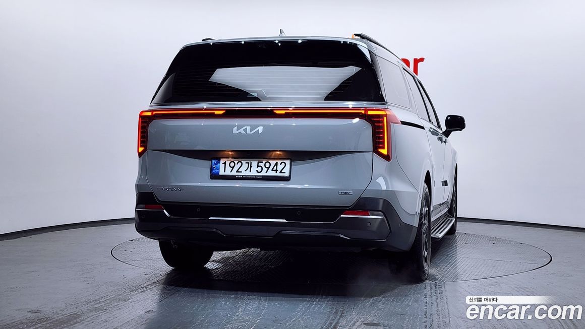 Kia Canival 2025