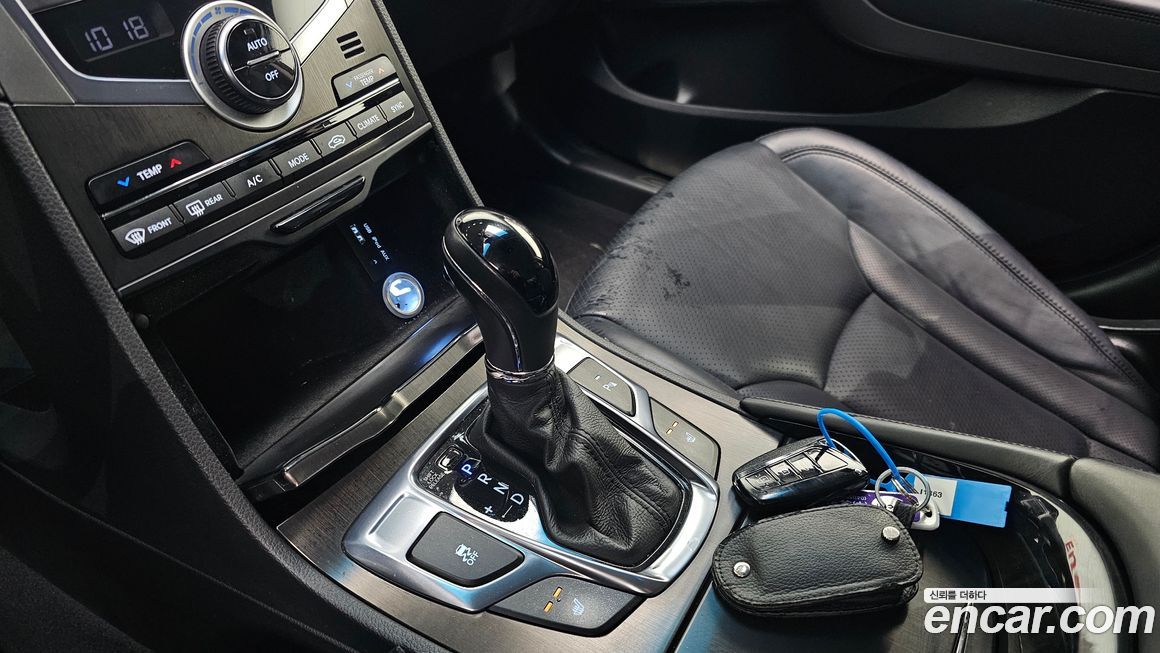 Hyundai Grandeur 2016