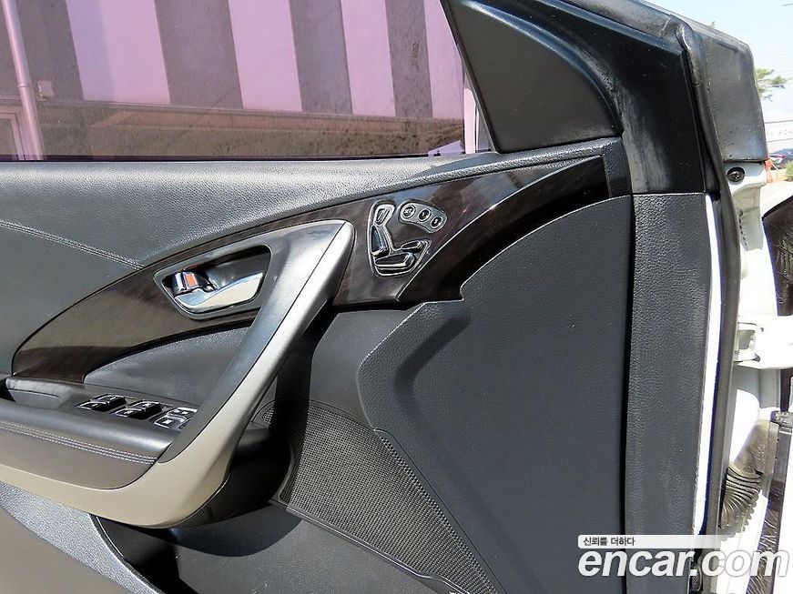 Hyundai Grandeur 2016