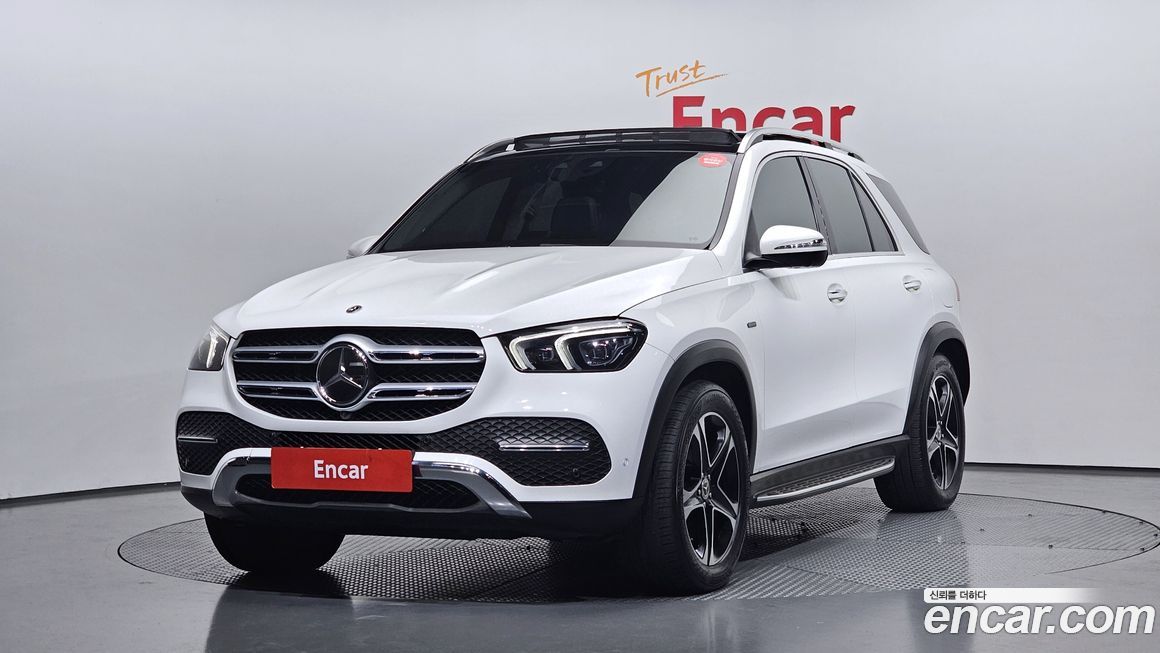 Mercedes-Benz GLE-Class 2021