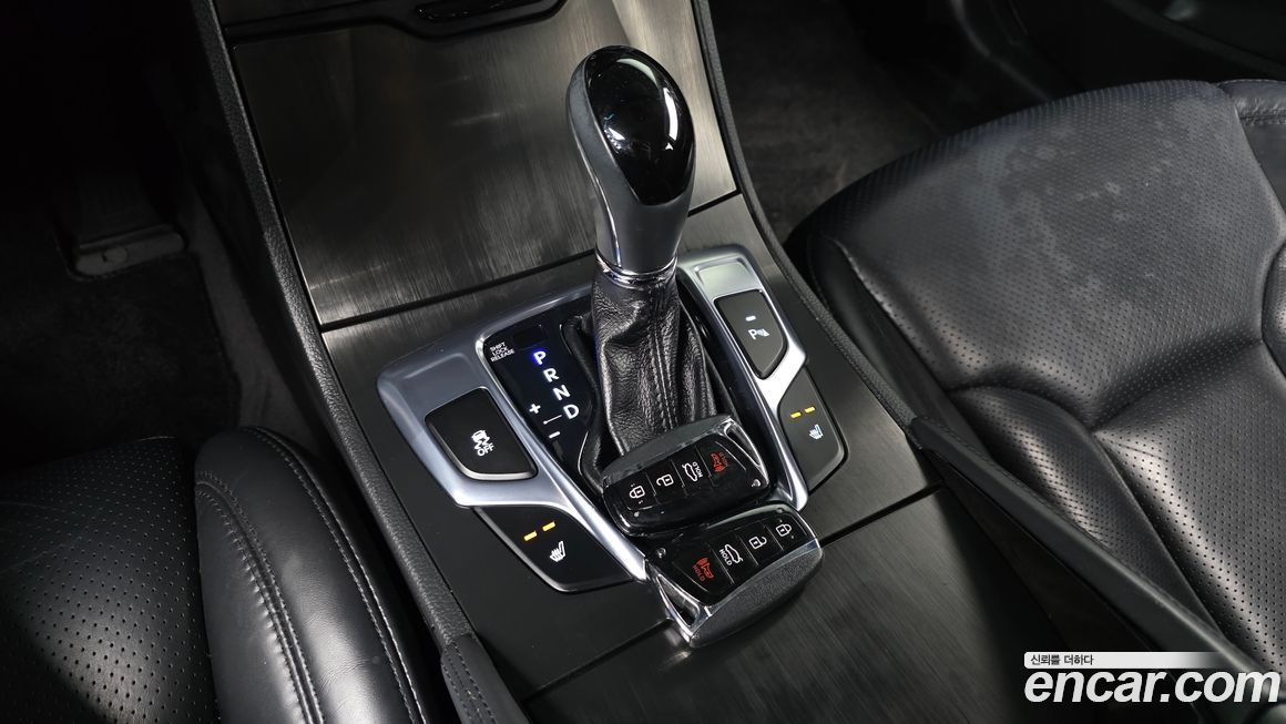 Hyundai Grandeur 2016