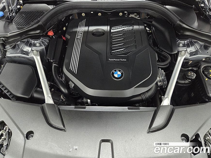 BMW Gran Turismo 2023