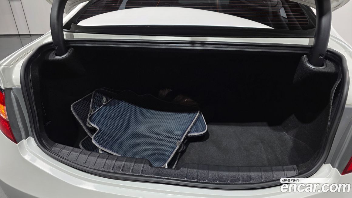 Hyundai Grandeur 2016