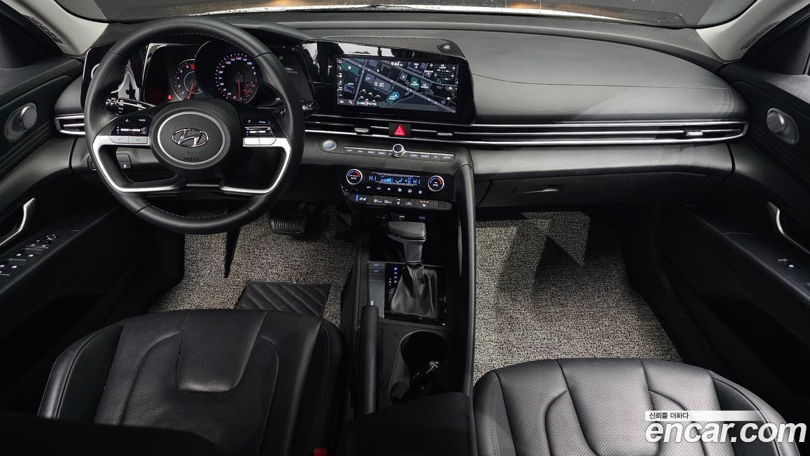Hyundai AVANTE 2021