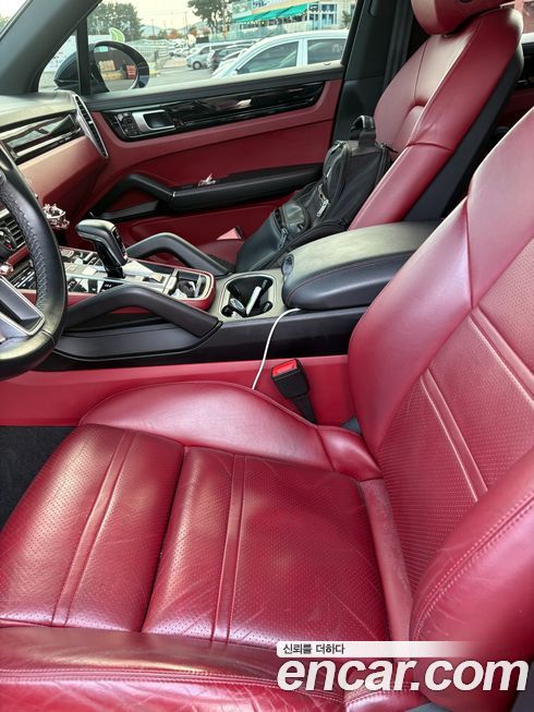 Porsche Cayenne 2019