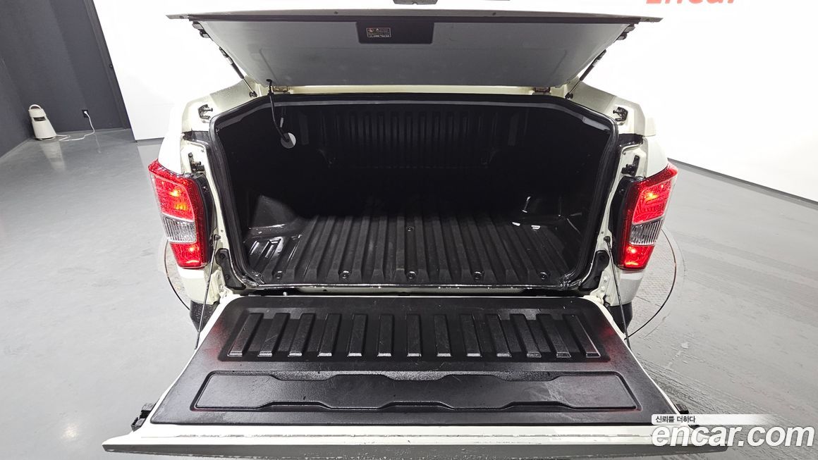 KG_Mobility_Ssangyong Rexton 2019