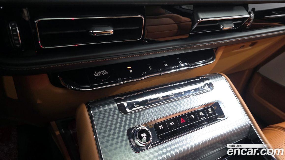 Lincoln Aviator 2025