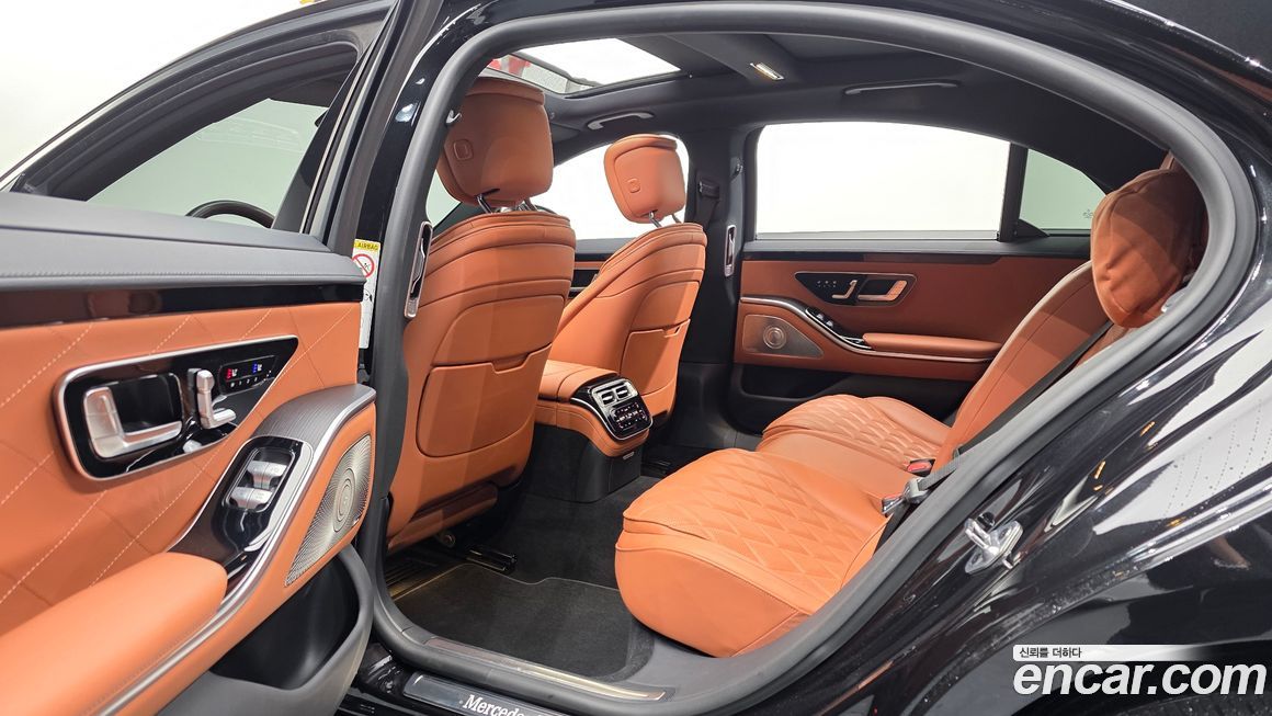 Mercedes-Benz S-Class 2022