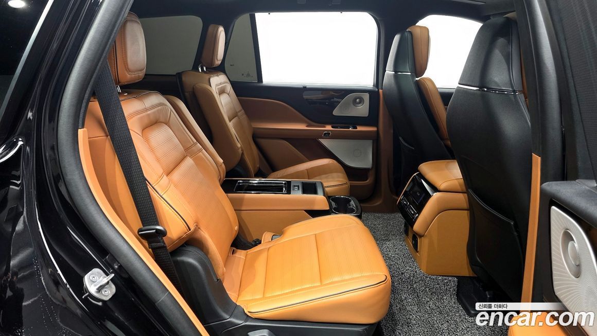 Lincoln Aviator 2025