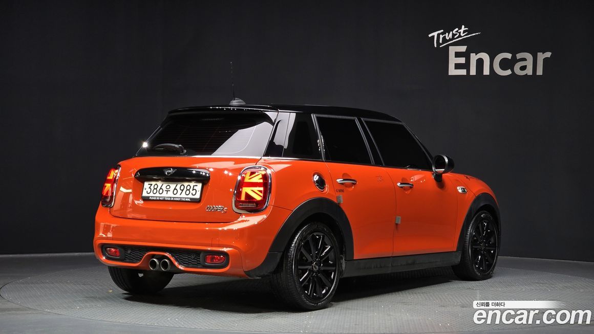 Mini Cooper 2019