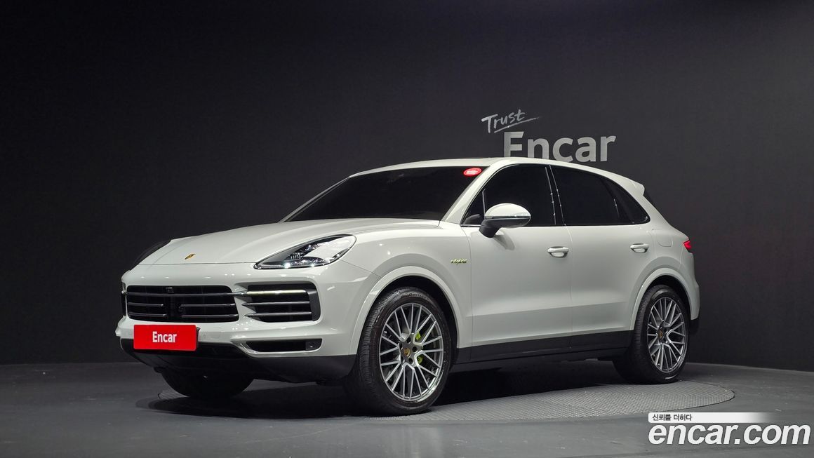 Porsche Cayenne 2023