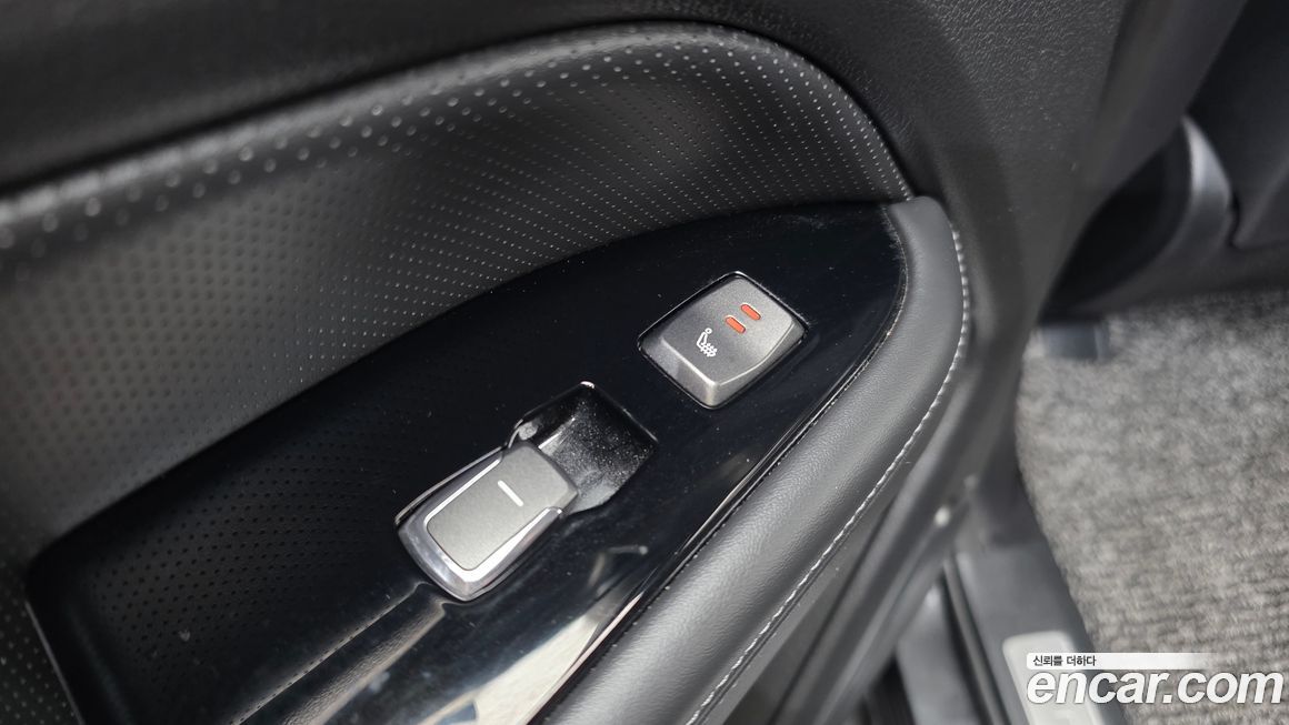 KG_Mobility_Ssangyong Rexton 2020