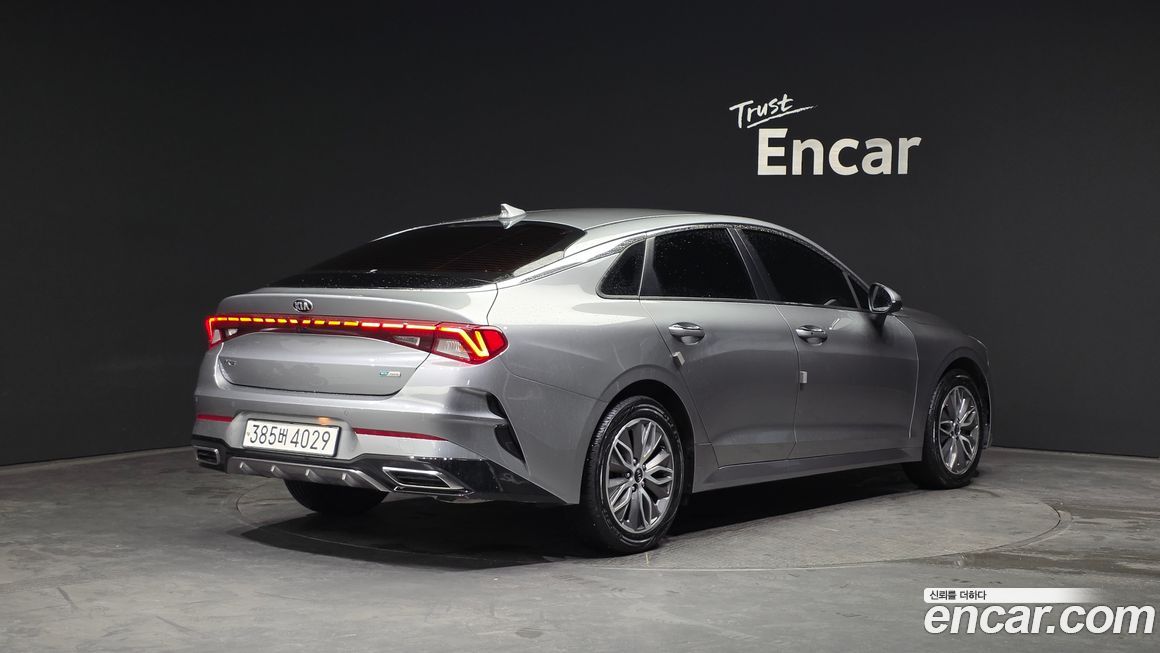 Kia K5 2021