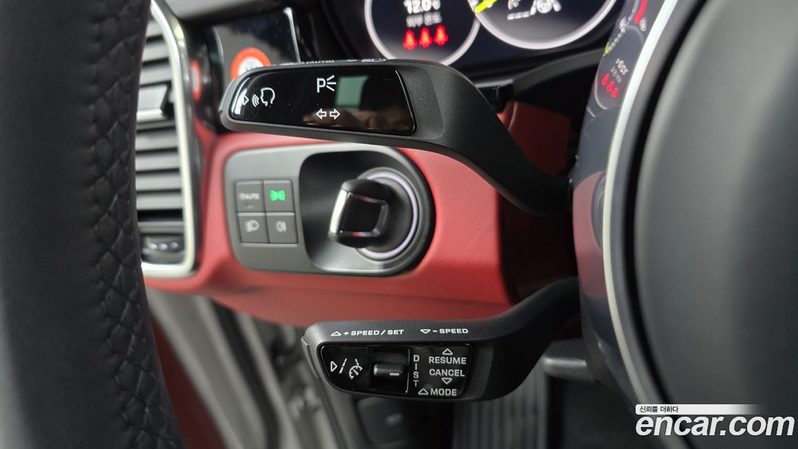 Porsche Cayenne 2023