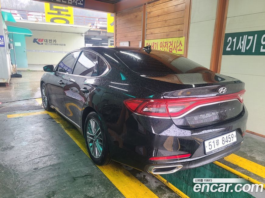 Hyundai Grandeur 2017