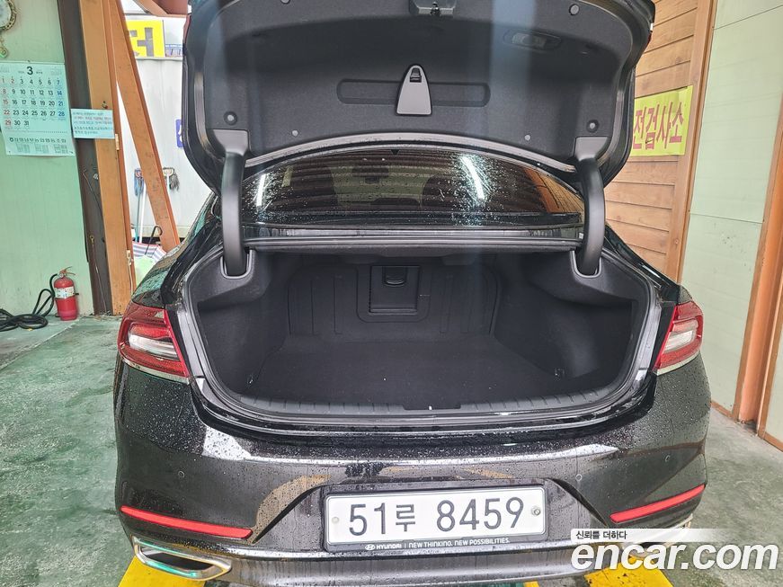 Hyundai Grandeur 2017