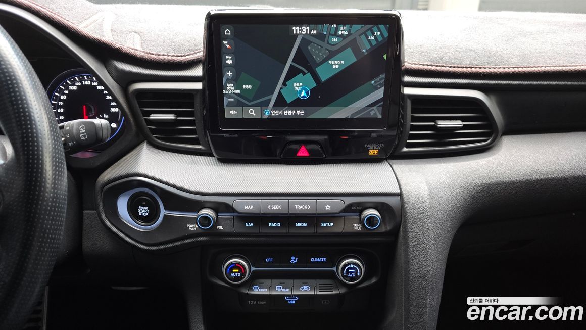 Hyundai Veloster 2021