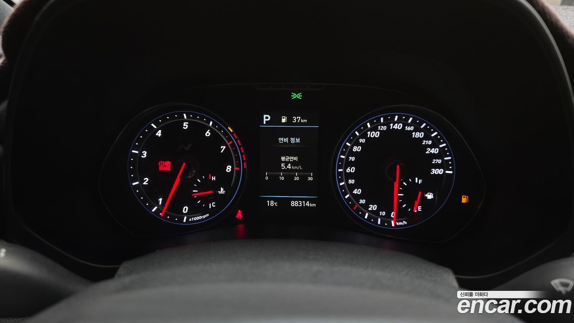 Hyundai Veloster 2021