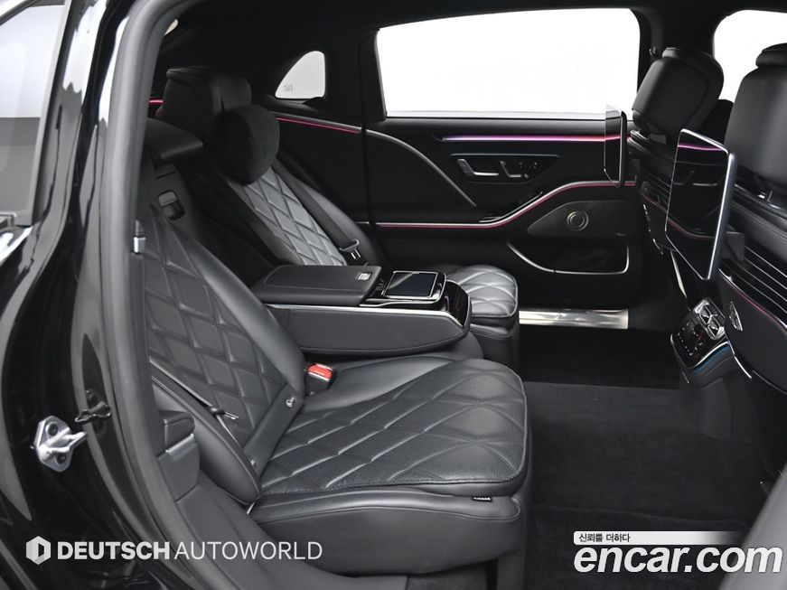 Mercedes-Benz S-Class 2022