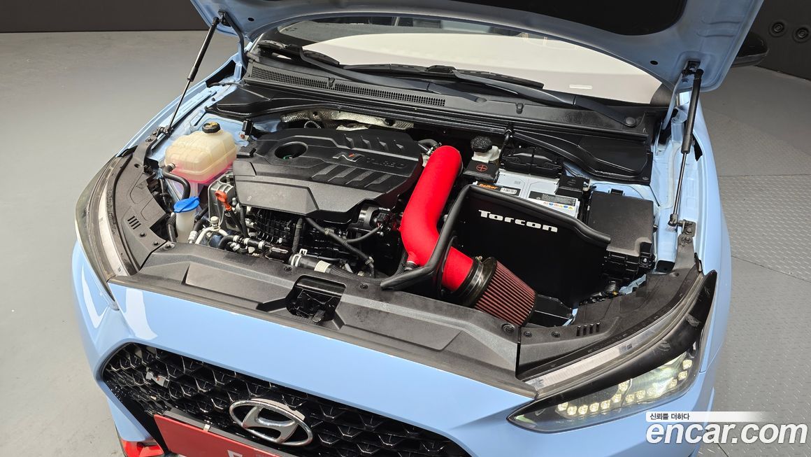 Hyundai Veloster 2021