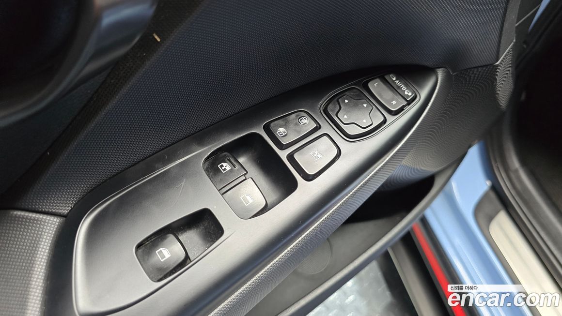 Hyundai Veloster 2021