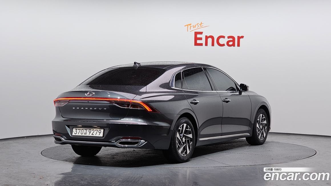 Hyundai Grandeur 2022