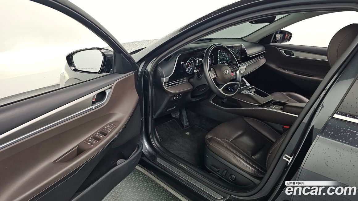 Hyundai Grandeur 2022