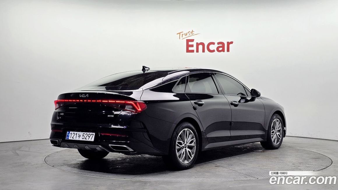 Kia K5 2023