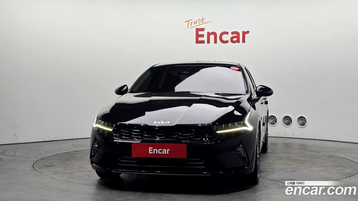 Kia K5 2023