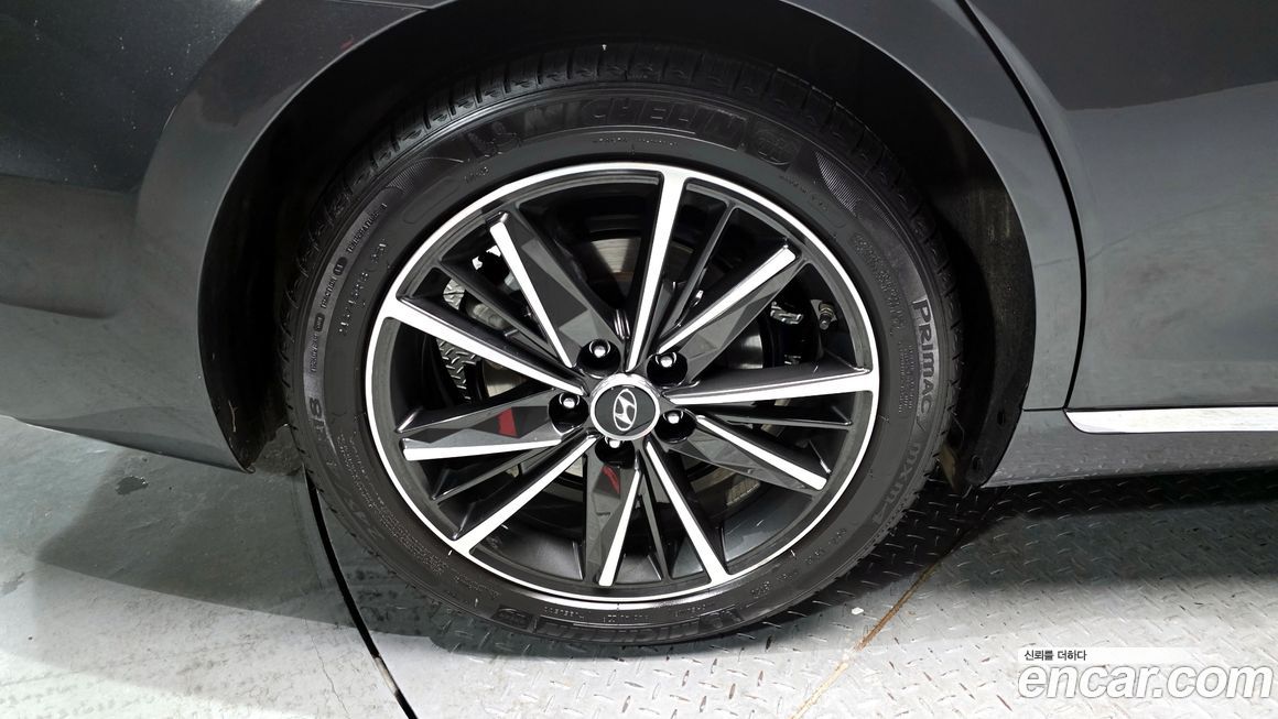 Hyundai Grandeur 2021