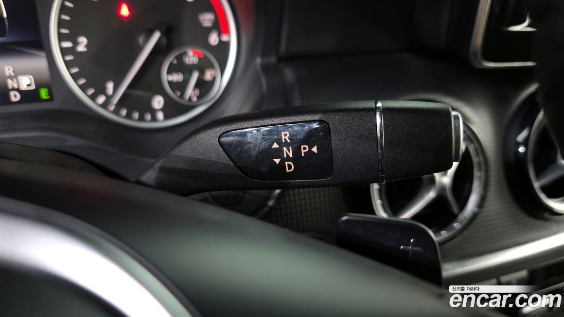 Mercedes-Benz A-Class 2014