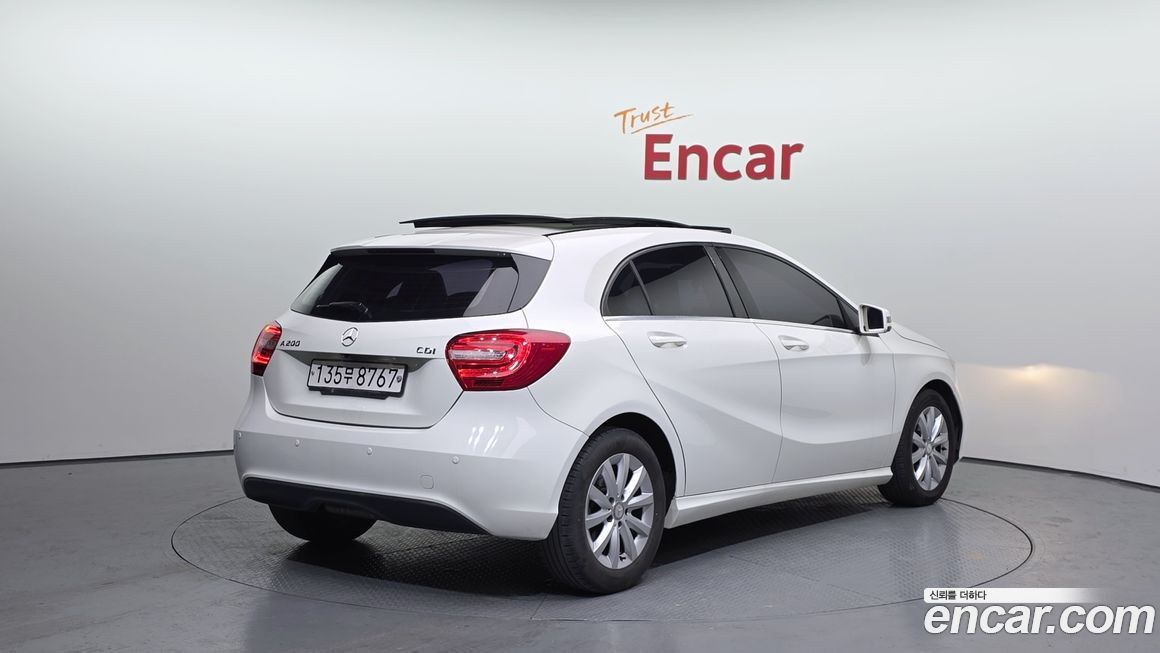 Mercedes-Benz A-Class 2014