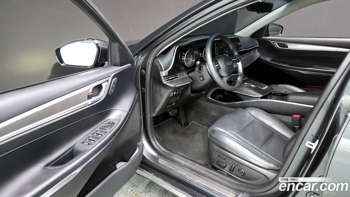 Hyundai Grandeur 2021